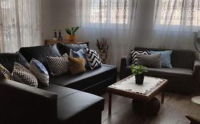 Rebak Place- A Bright & Charming Getaway